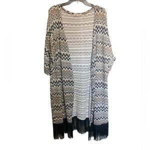 Lightweight kimono duster 3/4 sleeve with fringe at hem